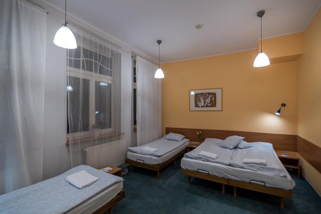 Hill Inn Poznaň Exteriér fotografie
